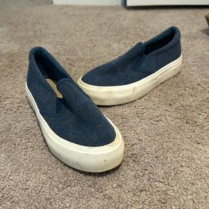 Amazon shoes. Navy/jean color/material